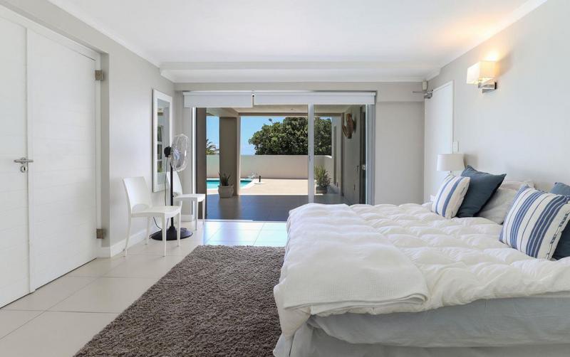 5 Bedroom Property for Sale in Camps Bay Western Cape
